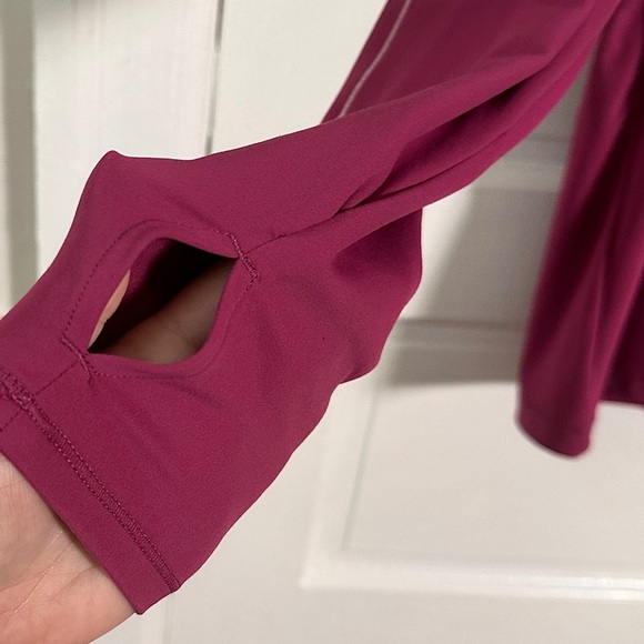 3/$20💥 Mondetta Womens Long Sleeve Active Tee M Performance Luxury Moisture Wick - Picture 8 of 17